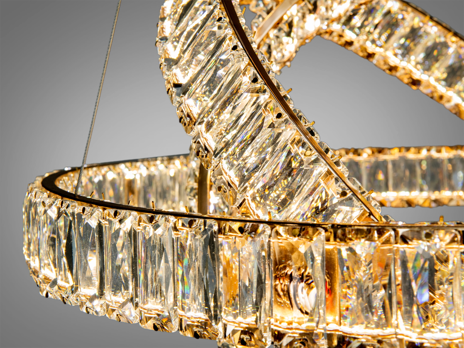 Світлодіодна люстра золото 3 кільця з пультом