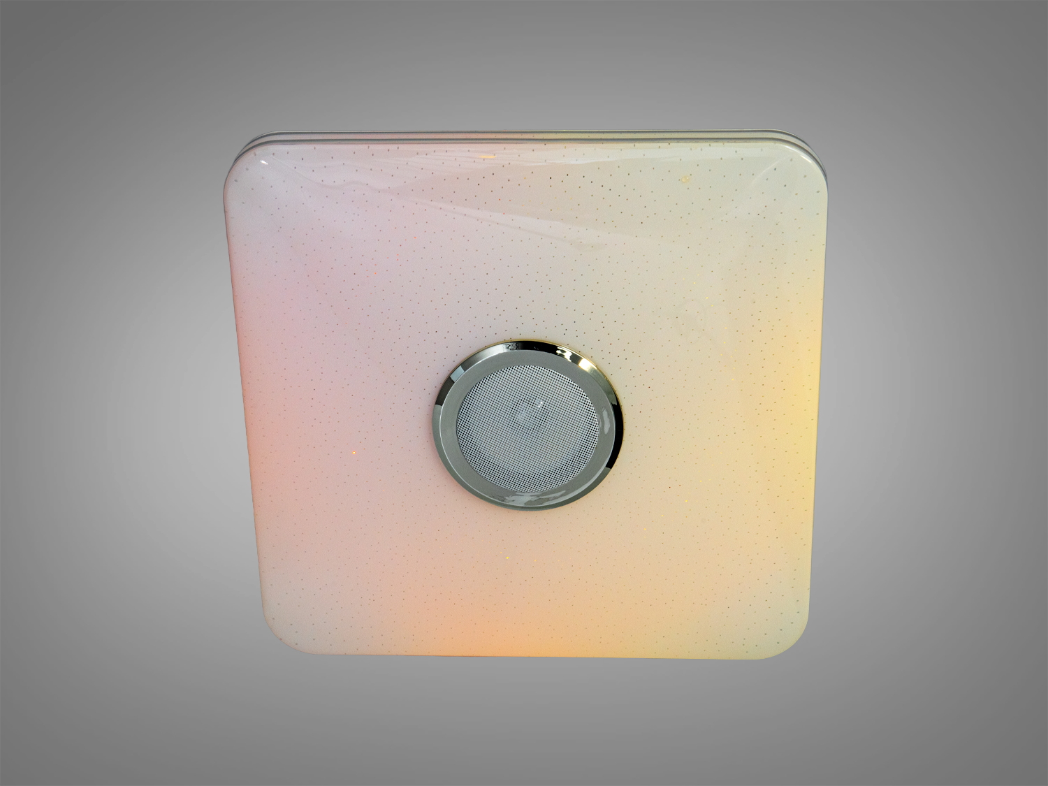 Квадратний світильник з пультом, випромінює тепле світло, ідеальний для затишних інтер′єрів, оснащений центральним динаміком.