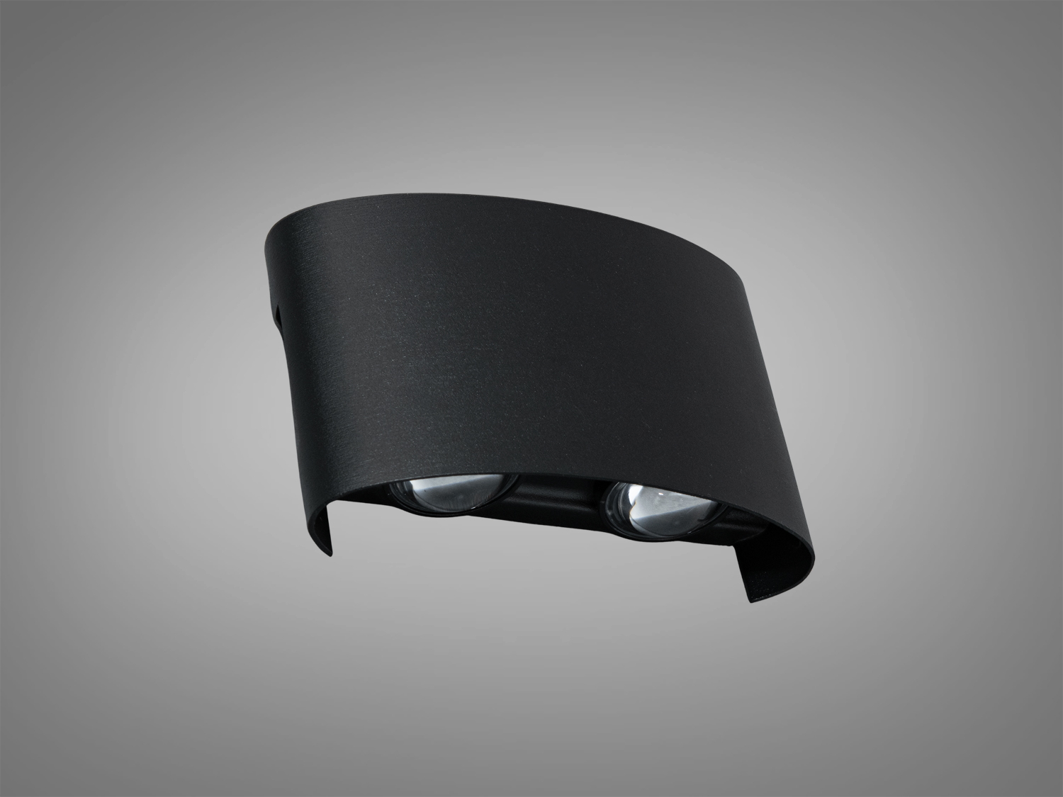 Світильник з вигнутим чорним корпусом, оснащений двома світлодіодними лампами, забезпечує спрямоване освітлення.