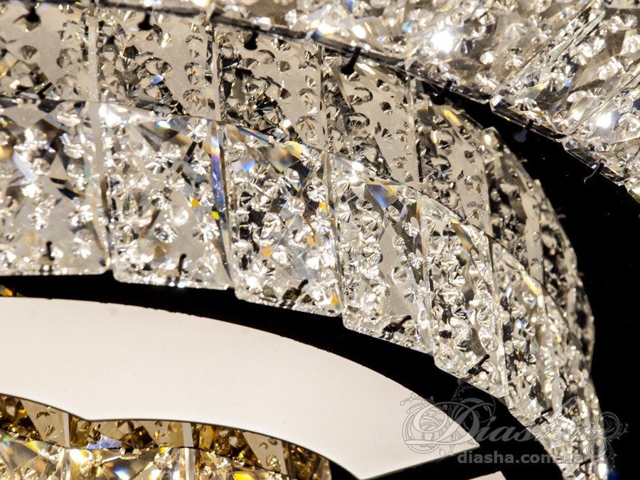 Витончена стельова люстра