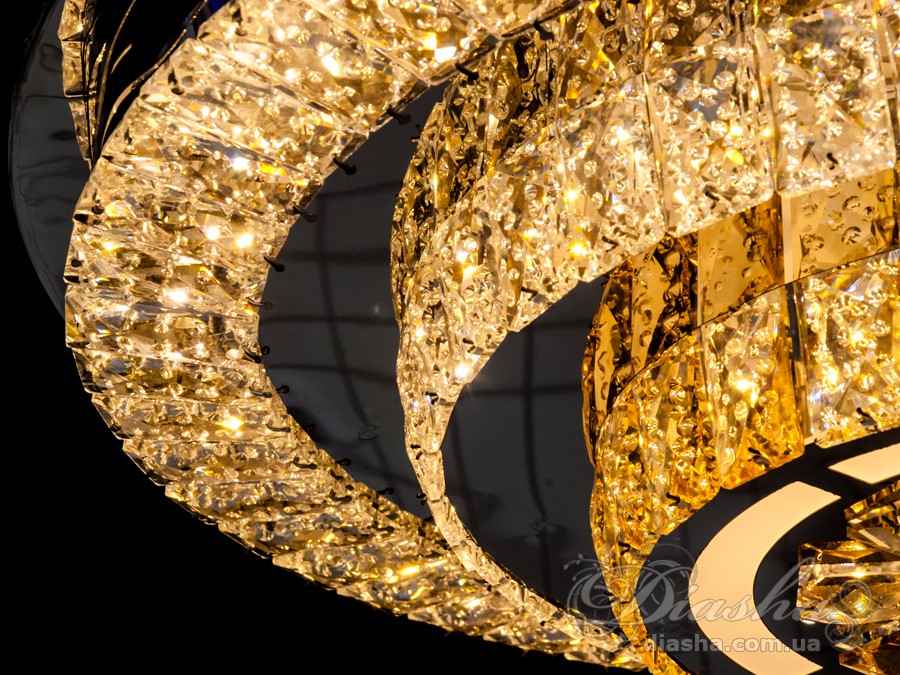 Витончена стельова люстра