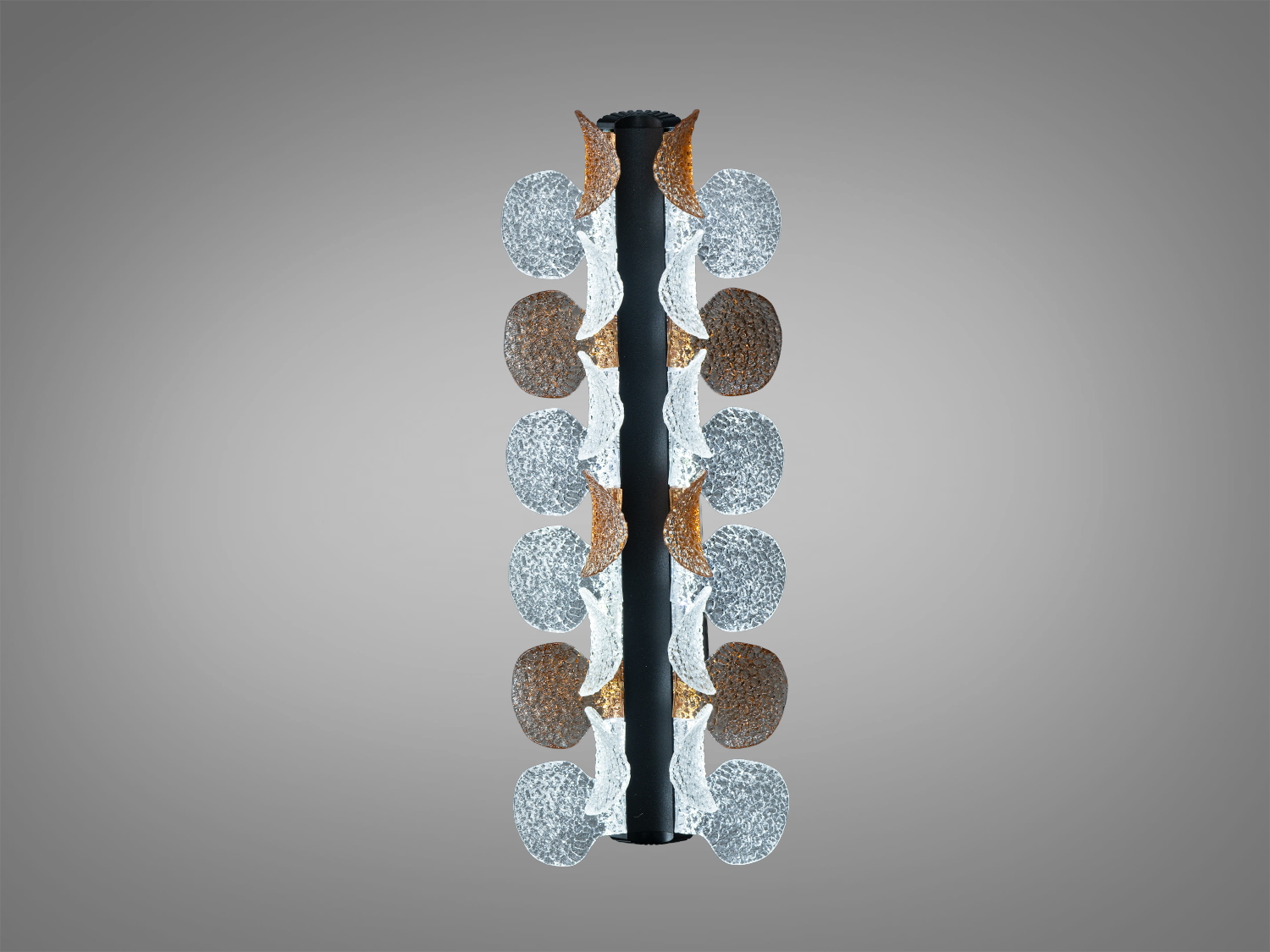 Декоративний світильник з рельєфним акрилом у чорному корпусі, що підходить для настінного монтажу. Відмінно підкреслить стильний інтер′єр.