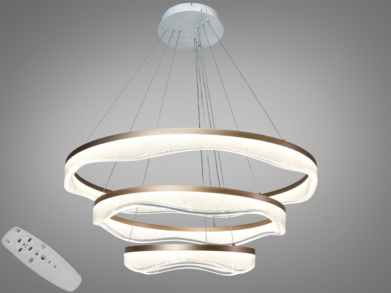 Підвісна LED-люстра шампань, 122 Вт, 3 акрилові кільця, 6710 лм. Пульт і вимикач, режими 3200К/4100К/6500К. Для приміщень до ~21 м². Відтінок на екрані може відрізнятися.