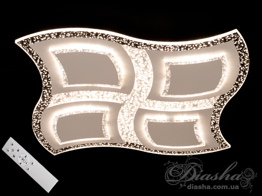 Перед Вами зовсім нове і незвичайне виконання плафонів, що обрамляють LED лампи. Така люстра запросто підійде під будь-який інтер'єр - класичний, сучасний і навіть у стилі &laquo;хай-тек&raquo;.
Люстра оснащена блоком живлення світлодіодних ламп, пультовим керуванням, порежимним включенням.