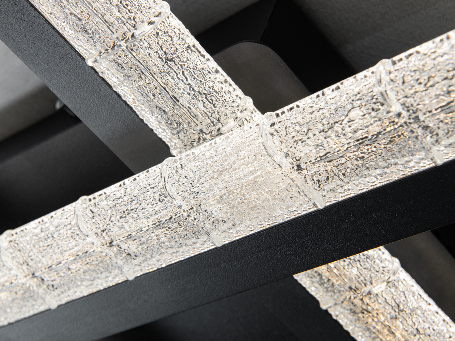 Стельова LED люстра Diasha MX3068 57W чорний акрилові розсіювачі сучасний дизайн