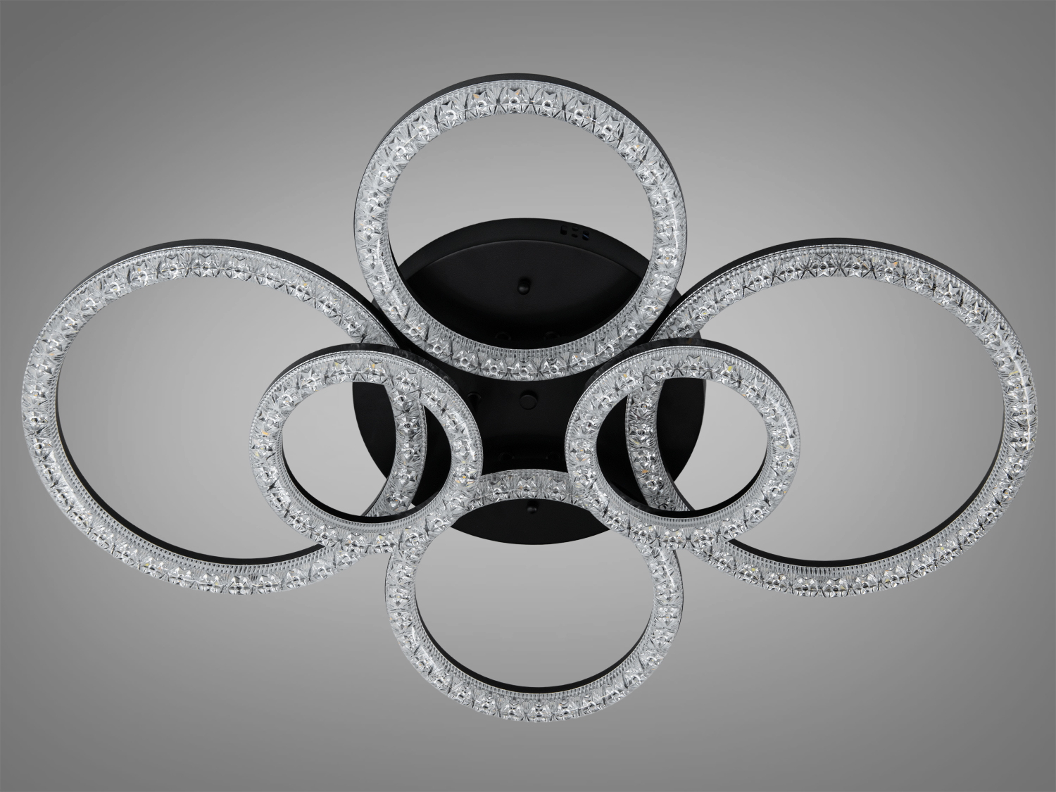 Стельова світлодіодна люстра Diasha чорна 135W