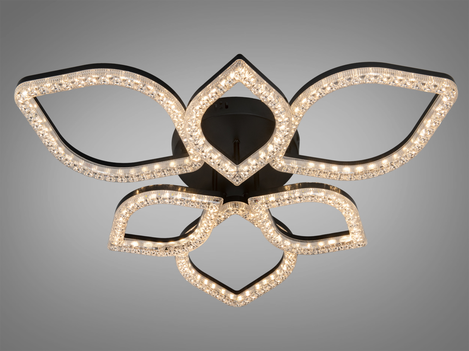 Стельова LED-люстра Diasha, чорна, 105 Вт, 6 акрилових плафонів. Без пульта, поверхневий монтаж, рівномірне світло для кімнат до ~18 м².