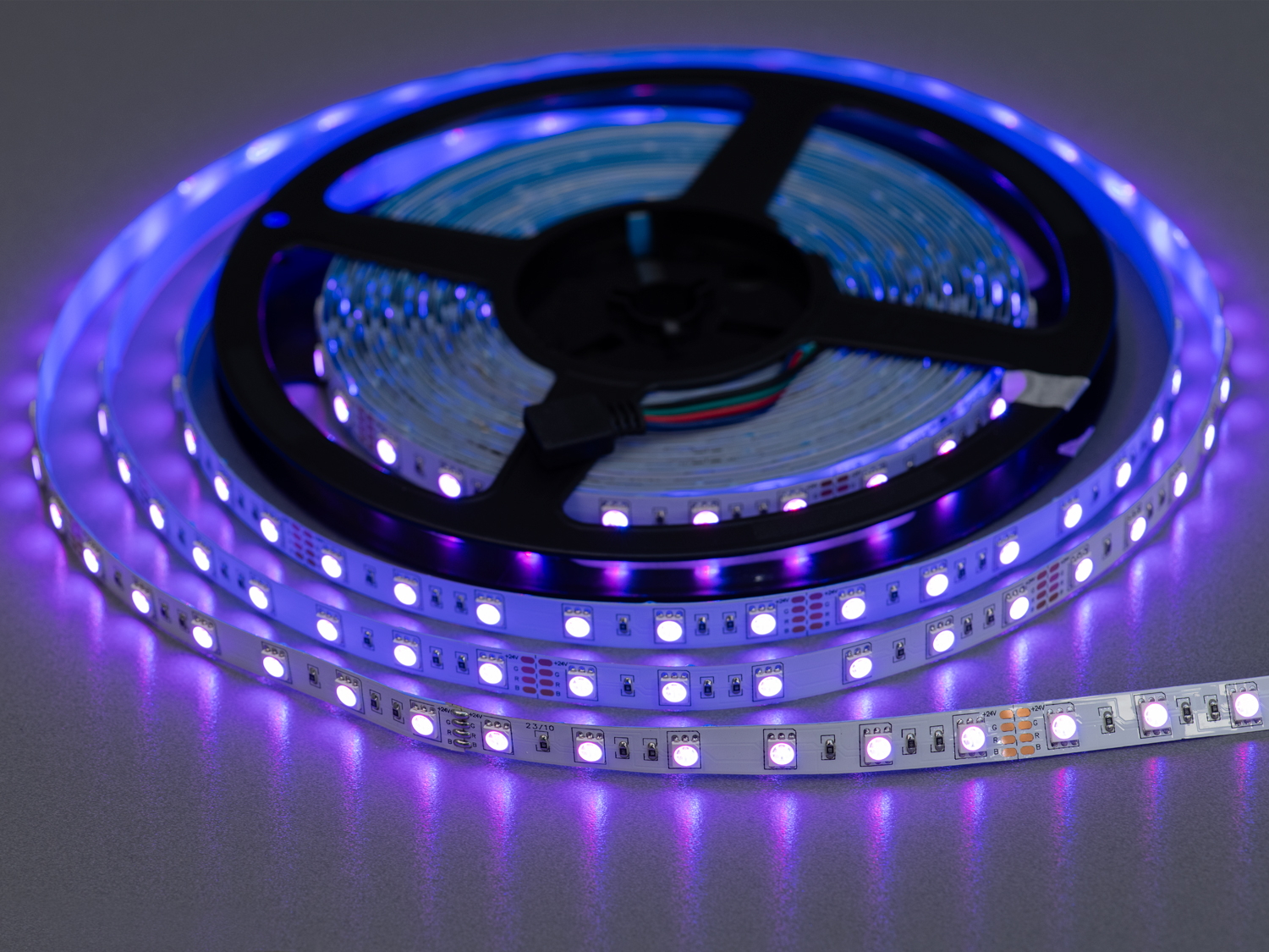 LED стрічка 24В, 60діодів на метр, 10мм, RGB