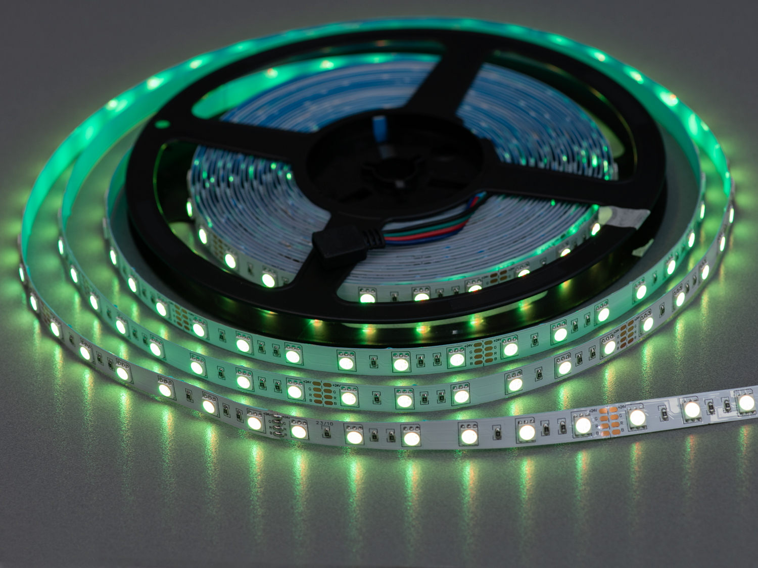 LED стрічка 24В, 60діодів на метр, 10мм, RGB