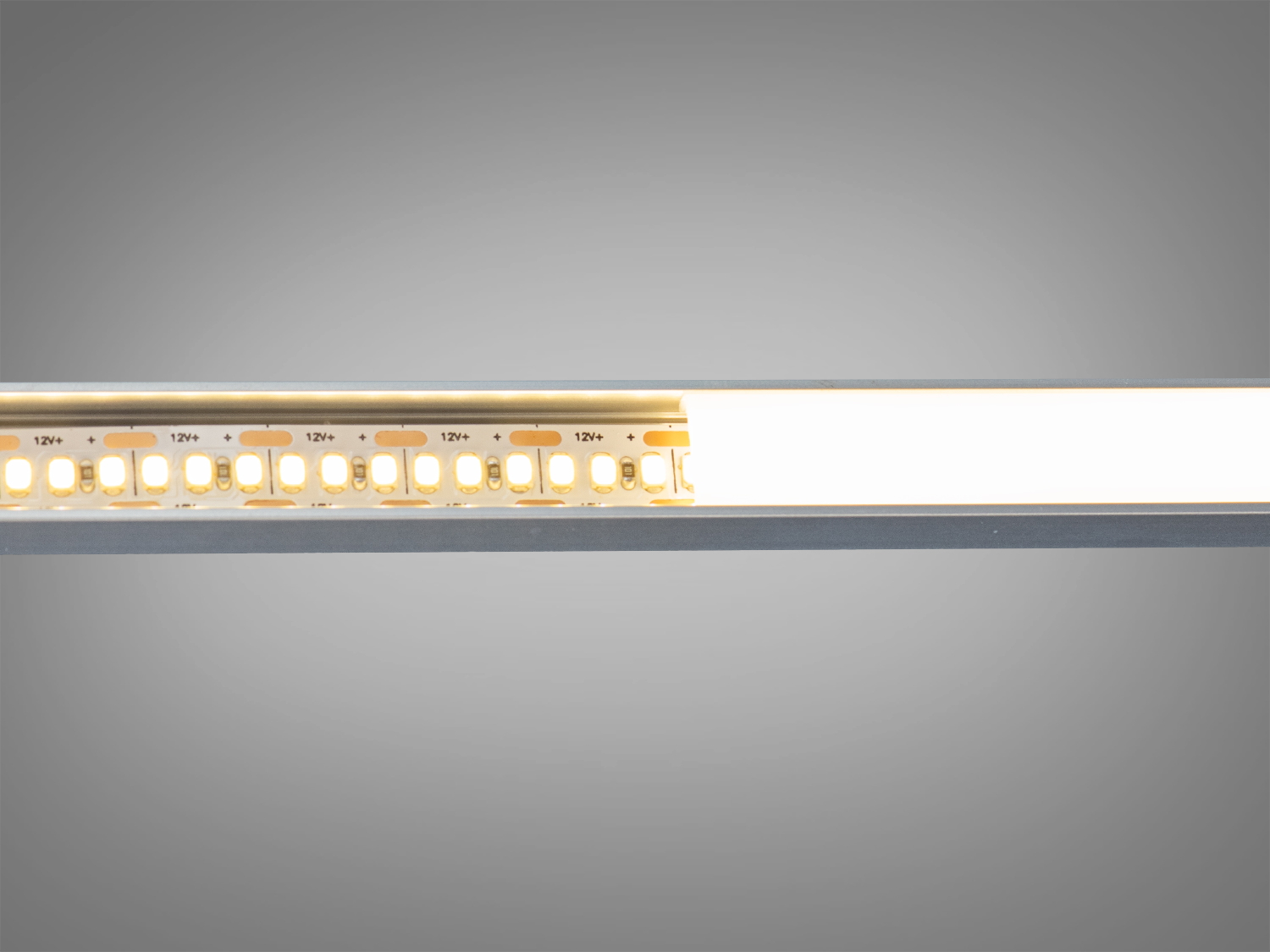 LED стрічка 12V, 240 діодів на метр, 10мм, теплий