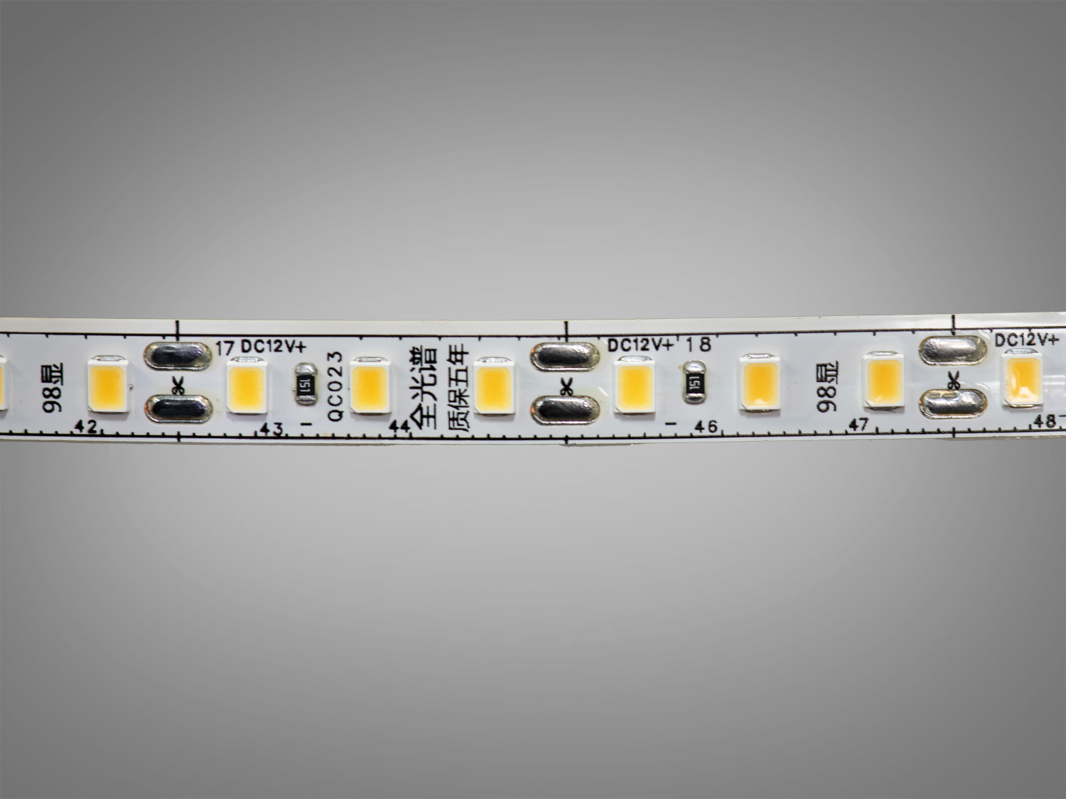 LED стрічка 12В, 120 діодів на метр, 8мм, нейтральний