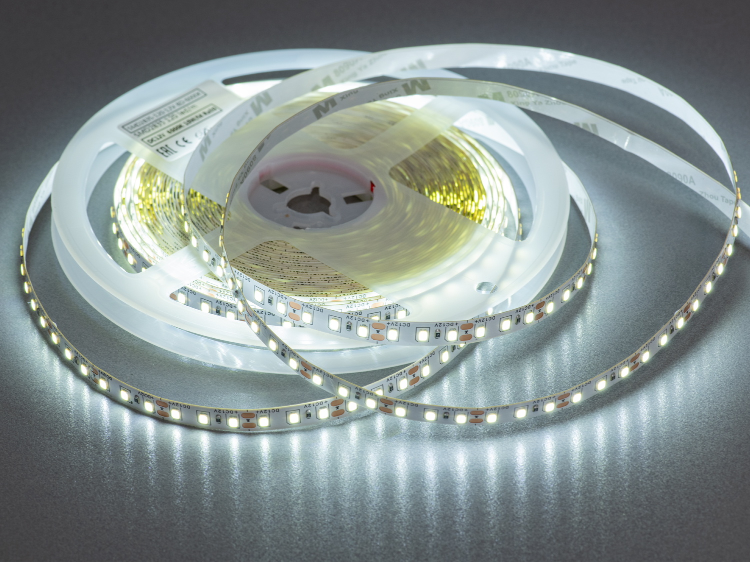 LED стрічка 12В, 120 діодів на метр, 8мм, холодний