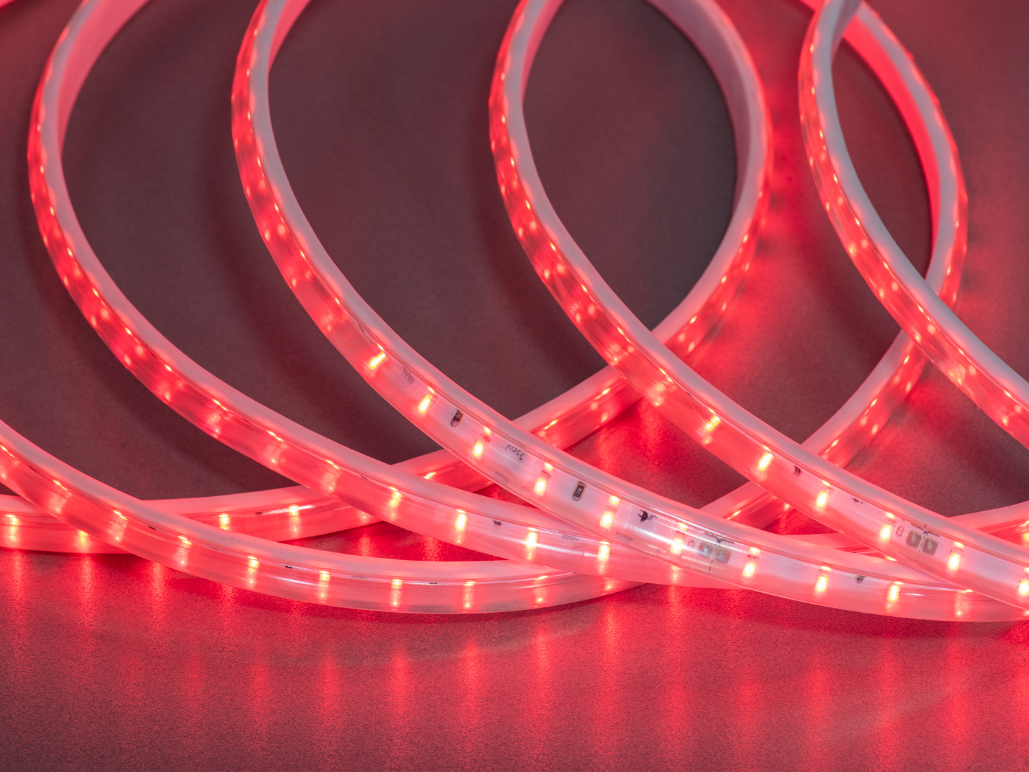 LED стрічка 220в, 120 шт/м, герметична, 12мм, червоний