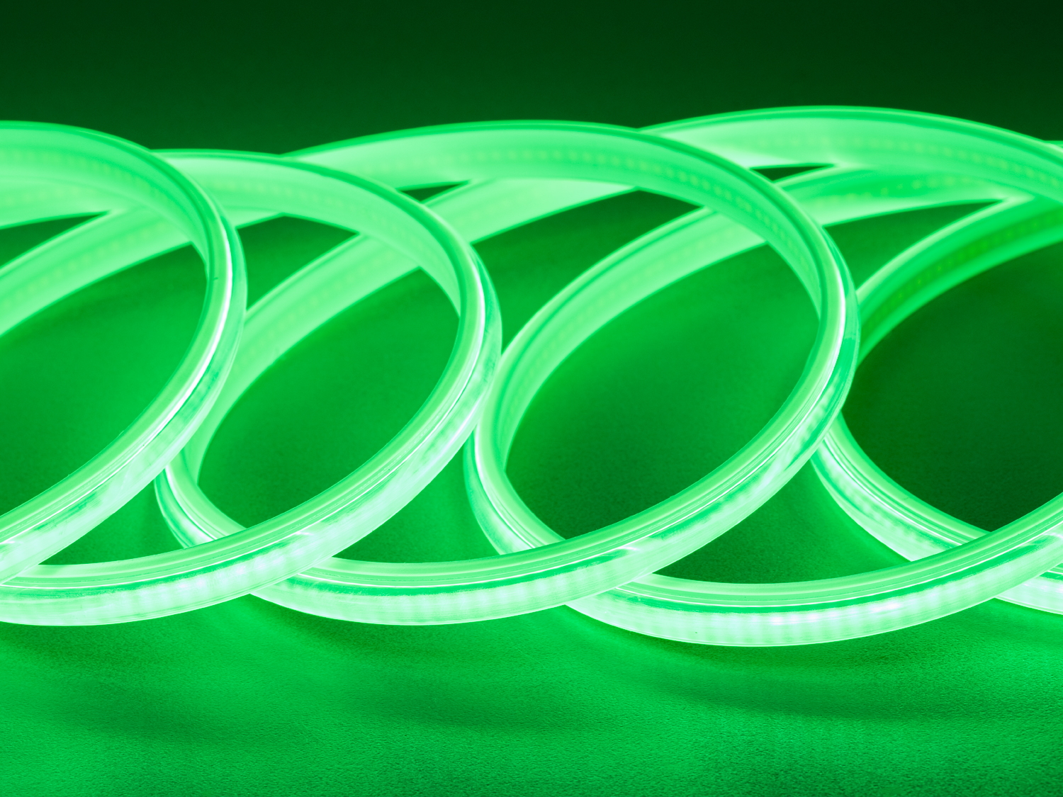СОВ LED стрічка 220в, 288 шт/м, герметична, 10мм, зелений. Ідеально підійде для тих, хто прагне отримати яскраве, ефективне та довговічне освітлення з виразним зеленим акцентом у будь-якому просторі. СОВ LED стрічка 220в, 288 шт/м, герметична, 10мм, зелений. Ідеально підійде для тих, хто прагне отримати яскраве, ефективне та довговічне освітлення з виразним зеленим акцентом у будь-якому просторі.