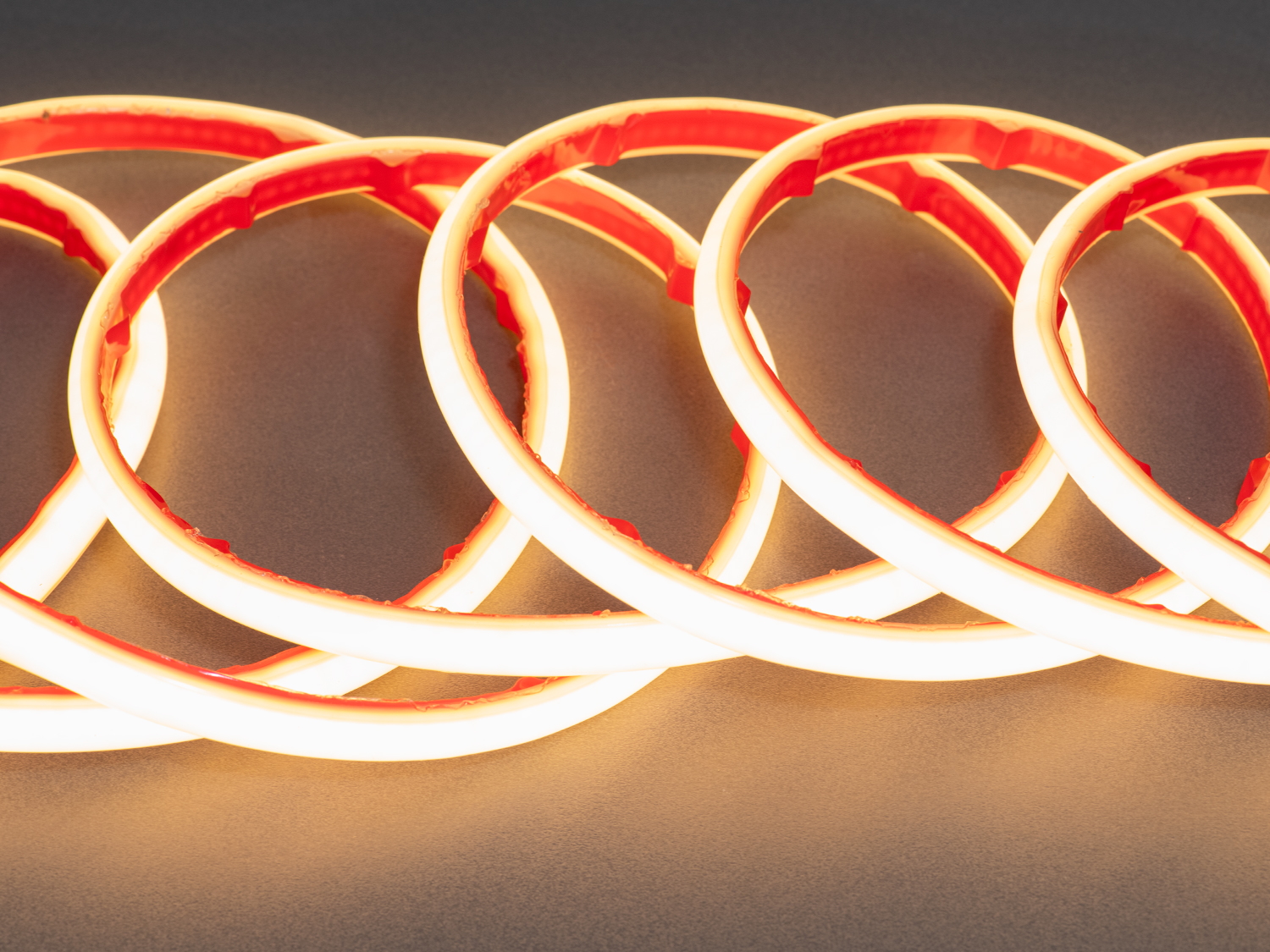LED стрічка 220в, 120 шт/м, герметична, 8мм, холодний. Придбайте led стрічку, надійне, яскраве та економічне рішення для зовнішнього, технічного та архітектурного освітлення. LED стрічка 220в, 120 шт/м, герметична, 8мм, холодний. Придбайте led стрічку, надійне, яскраве та економічне рішення для зовнішнього, технічного та архітектурного освітлення.
