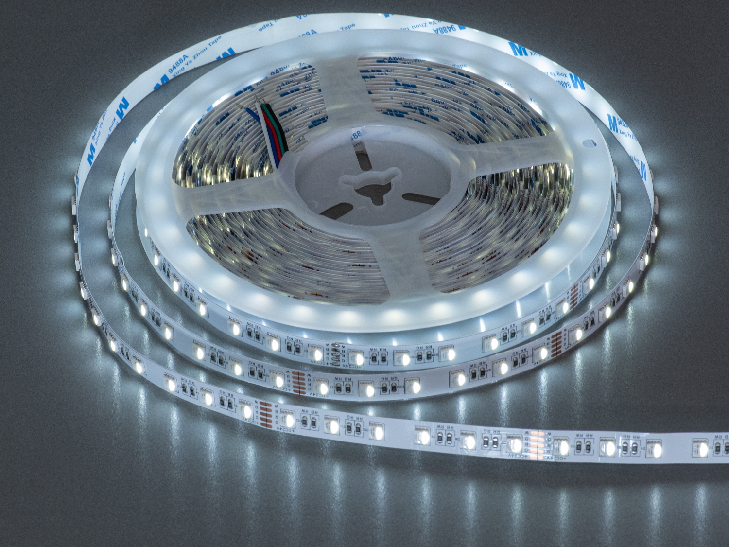 LED стрічка 24В, 108 діодів на метр, 10мм, RGB