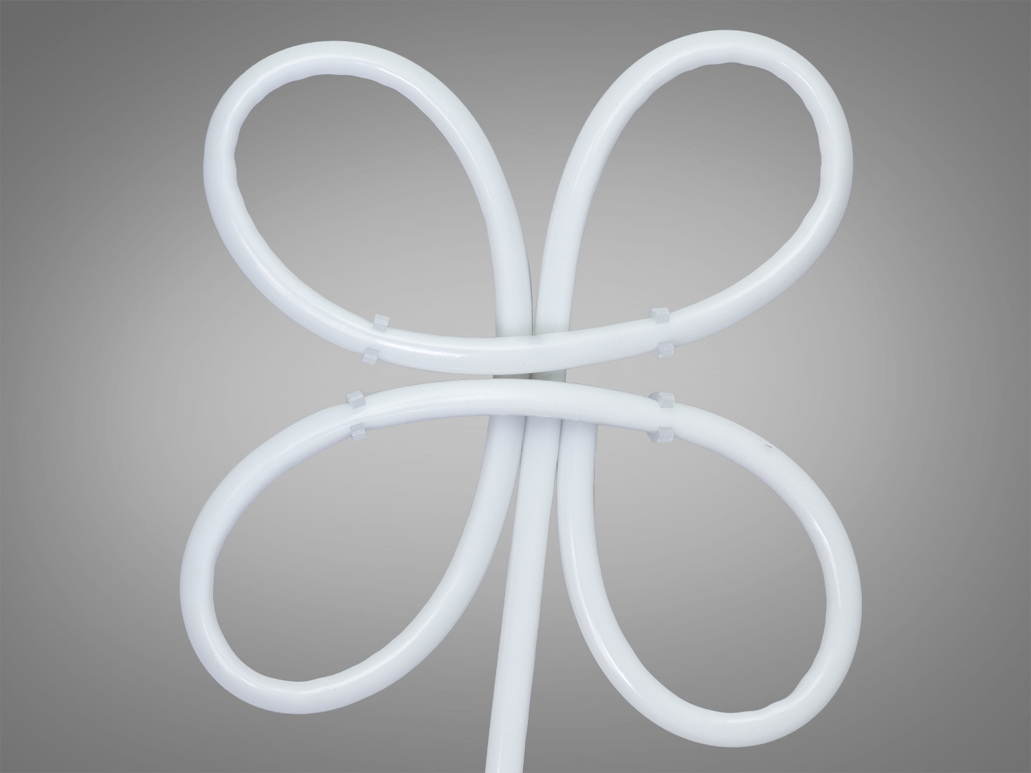 Світлодіодна стрічка у формі квітки, без підсвічування. Використовується для створення декоративних елементів в інтер′єрі.