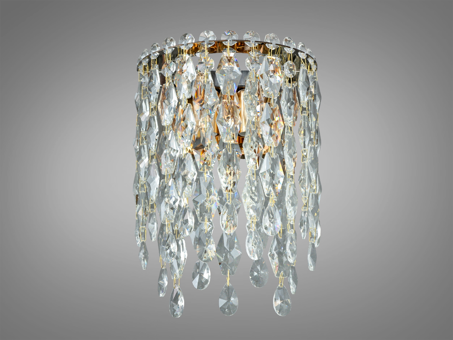 Кришталеве бра у кольорі золото з 2 патронами E14 та каскадними підвісками. Металевий корпус, кришталь, керування настінним вимикачем. Для класичних інтер’єрів.
