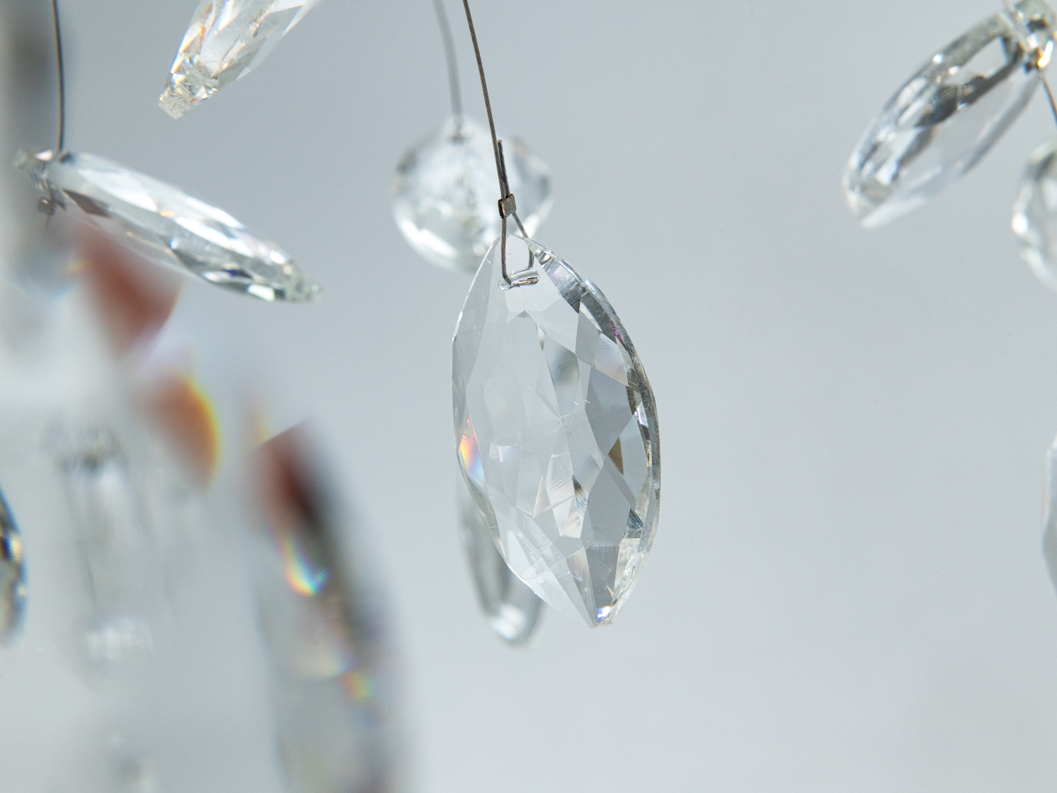 Стельова люстра Diasha Гліцинія золото 5xE14 до 10 м2