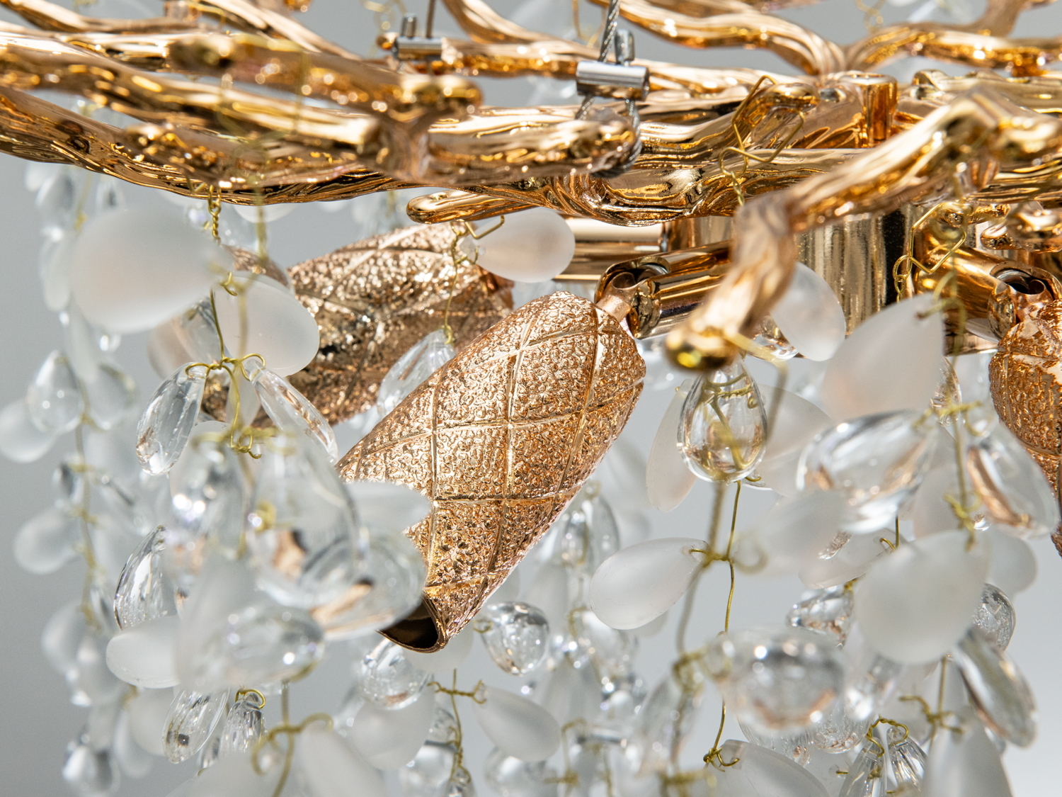 Сучасна кришталева люстра 