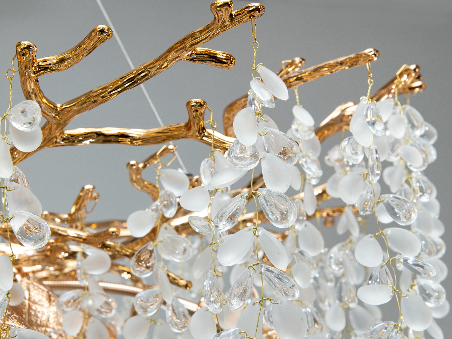 Підвісна люстра Гліцинія золото 10xE14 20 м²