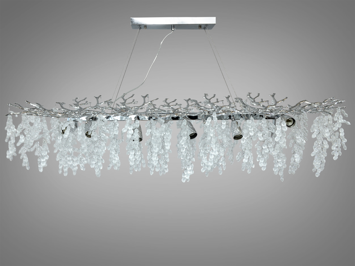 Підвісна люстра з кришталевими підвісками у формі виноградної лози або гілок Гліцинії, металевий каркас, підходить для сучасного інтер′єру.