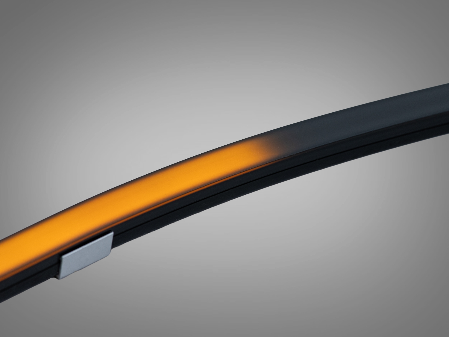 Гнучкий профіль для LED стрічки, накладний