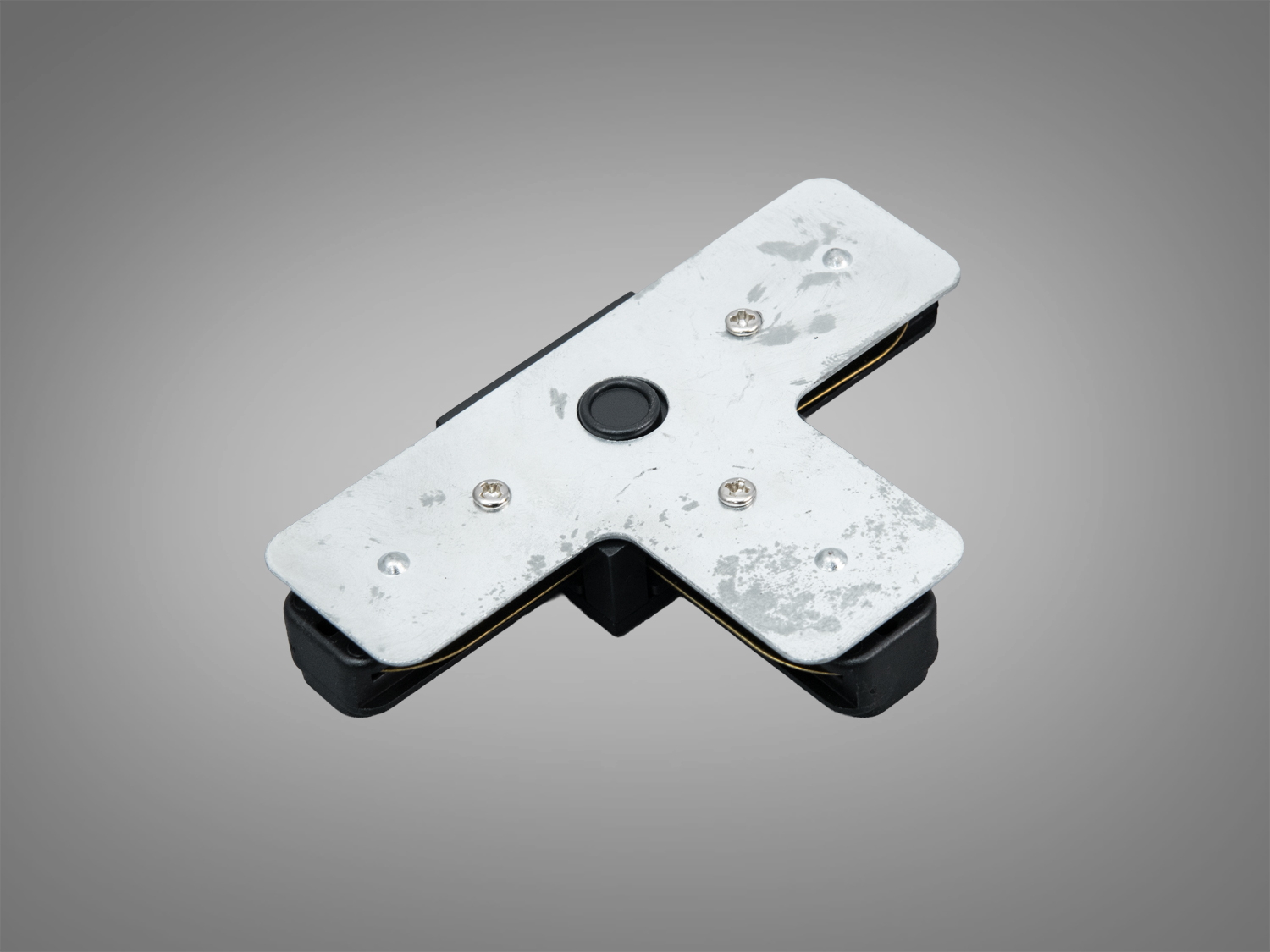 Металева основа Т-подібного з′єднувача для трекових освітлювальних систем, чорний корпус, для внутрішнього монтажу.