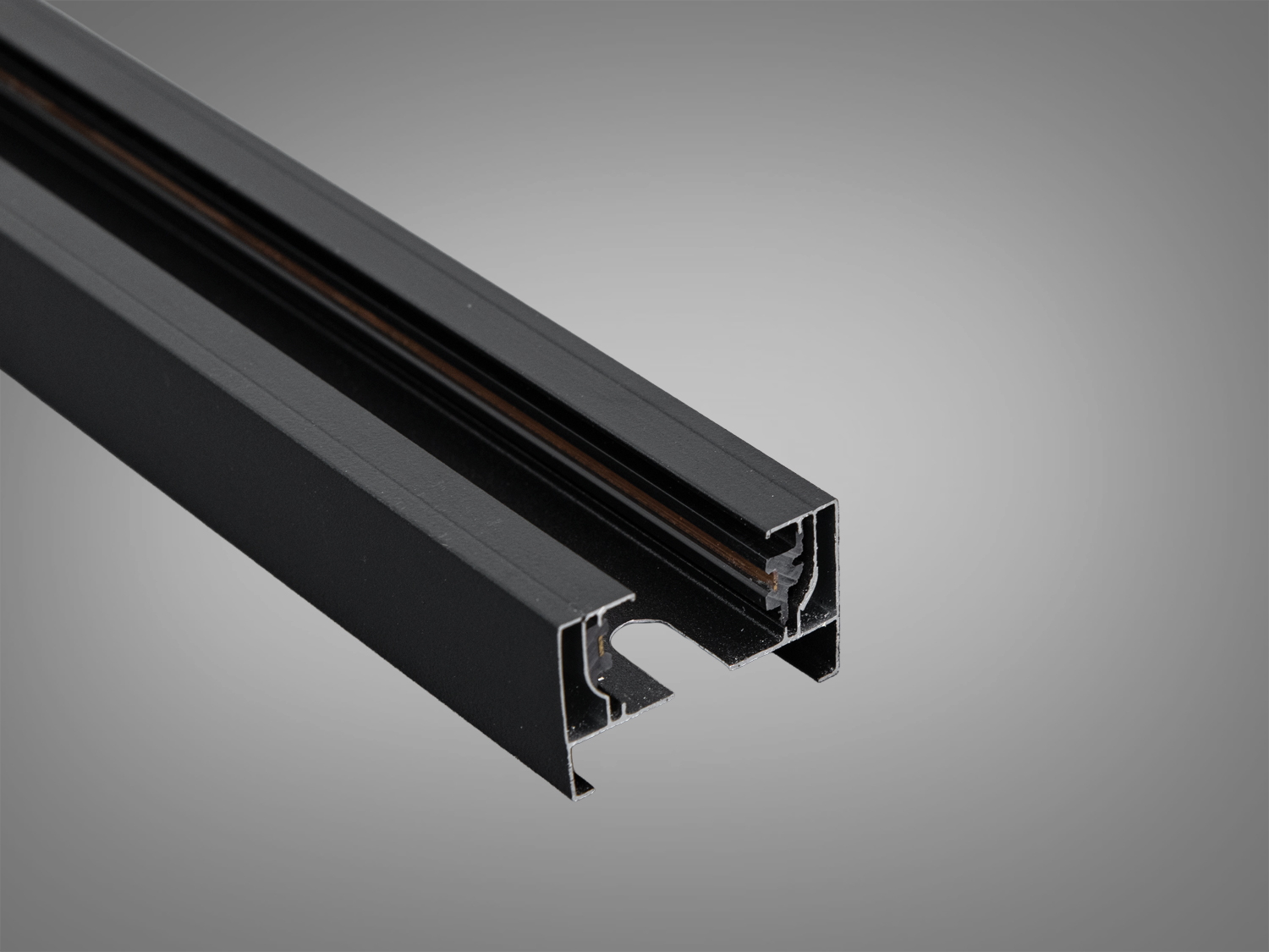 Струмонесуча рейка Diasha серії 1209, 1 м, чорна, 220 В. Збільшена потужність, заглиблені шини, накладний або підвісний монтаж.