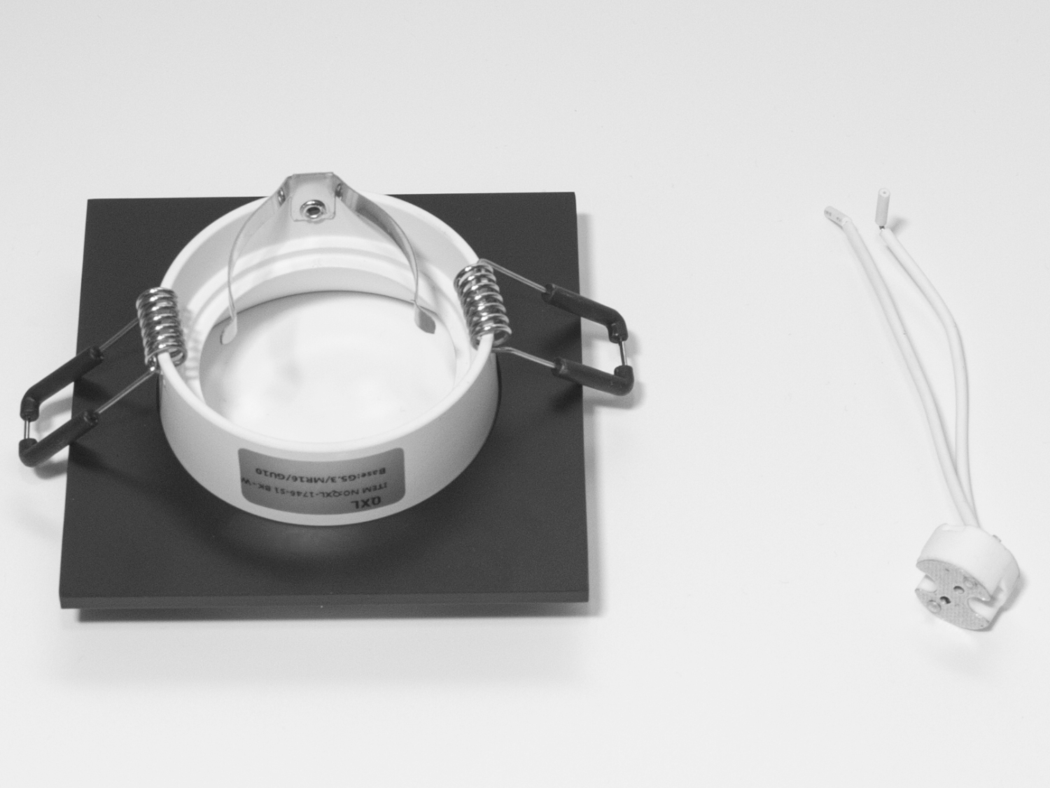 Дизайнерський точковий світильник серія 