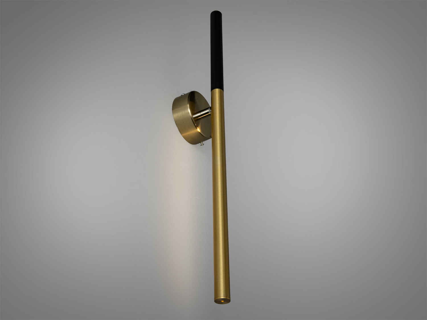 Настінне LED бра Diasha 6 Вт у відтінку чорний+бронза з циліндричним корпусом. Підходить для акцентного підсвічування в сучасних інтер’єрах.