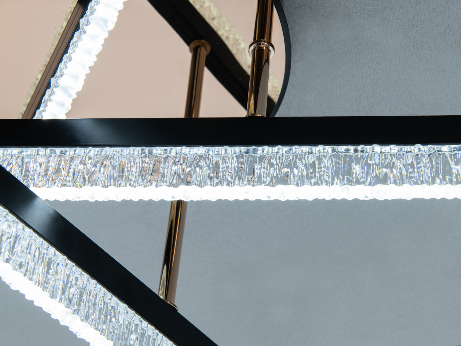 Люстра стельова LED Diasha чорна 48Вт до 8м²