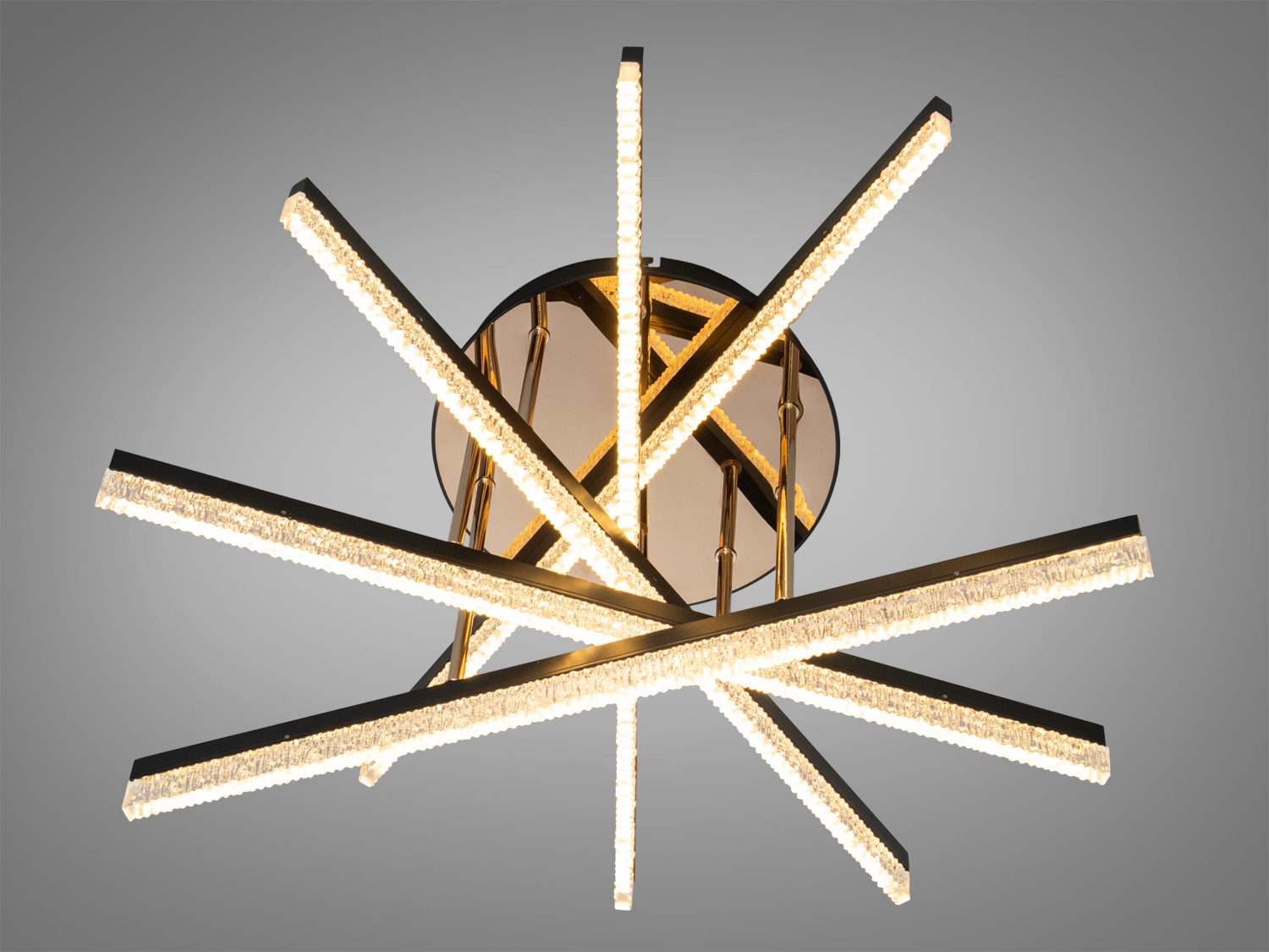 Дизайнерський світильник з теплим світлом, перехресні панелі створюють унікальний стиль, підходить для вітальні.